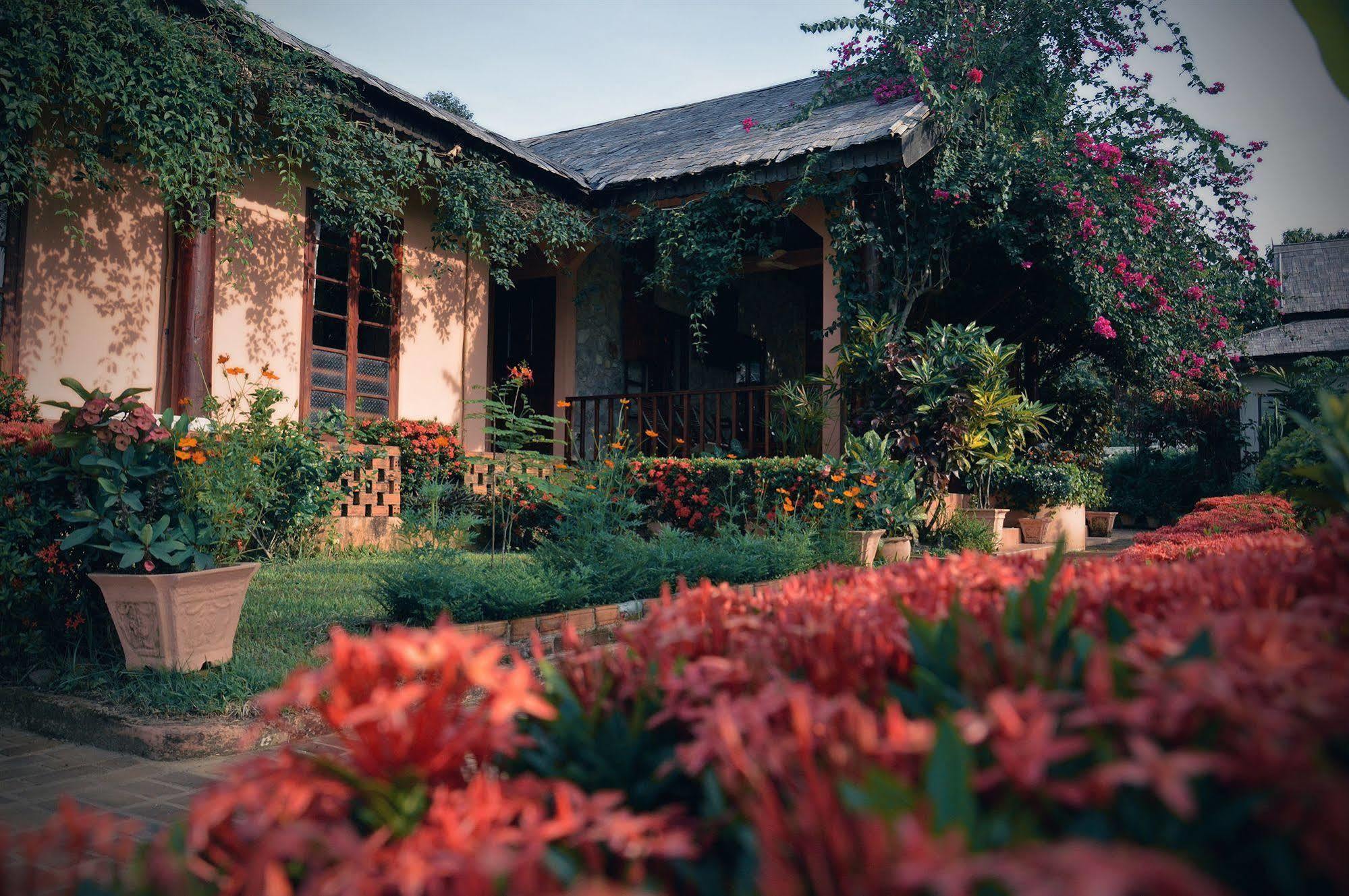 Villa Nam Song Vang Vieng Exterior foto